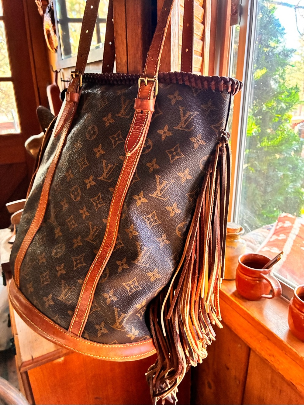Louis Vuitton Monogram authentic Refurbished Brown and Tan Fringe Shoulder Bag - Picture 5 of 15